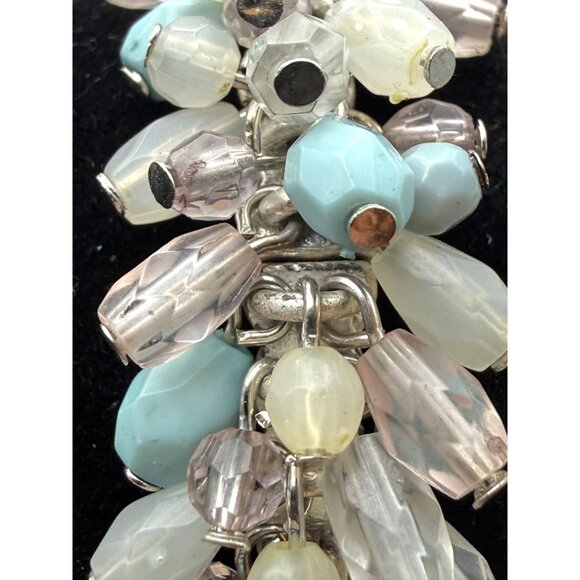 VTG Silver Tone Stretch Bracelet Plastic Bead Cluster Multi Color Boho Fashion - Picture 6 of 7